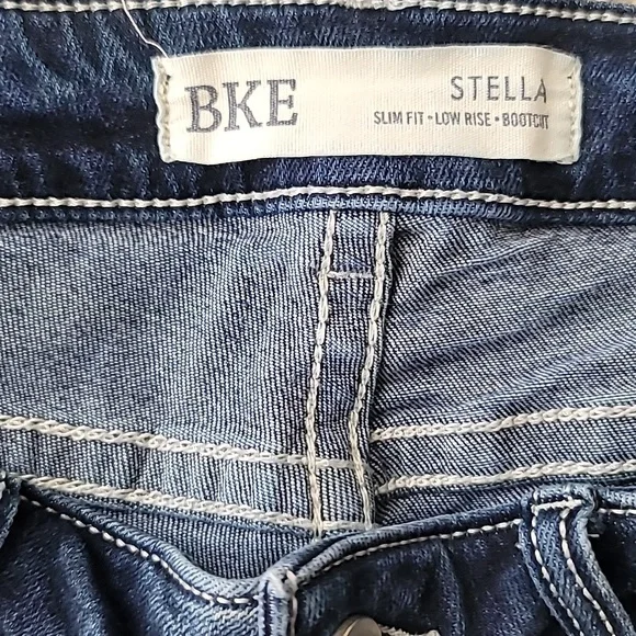 BKE Stella Bootcut Slim Fit Low Rise Jeans 30×37 1/2 - Picture 5 of 7